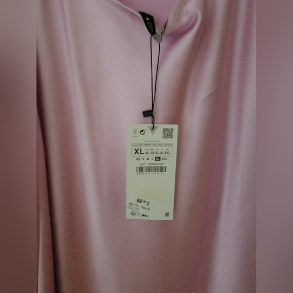 Zara satin dress - Picture 2 of 3